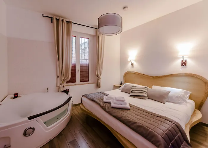 Flatinrome Trastevere Deluxe 3* Ρώμη