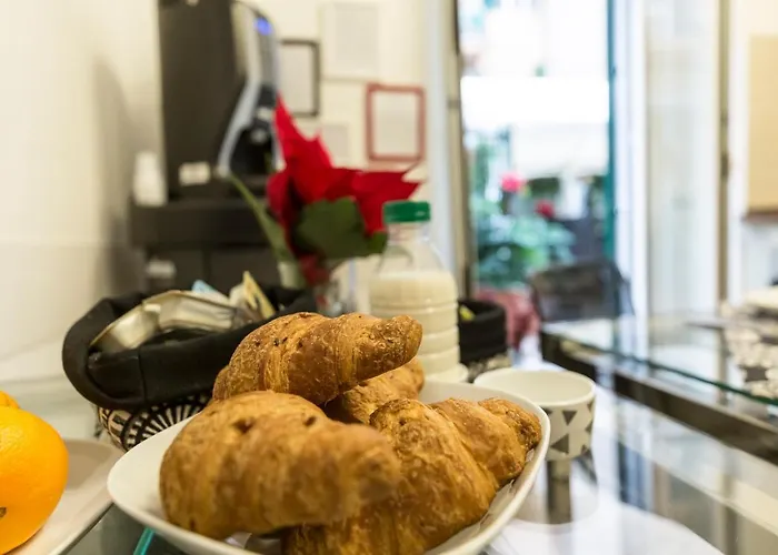 Отель Flatinrome Trastevere Deluxe